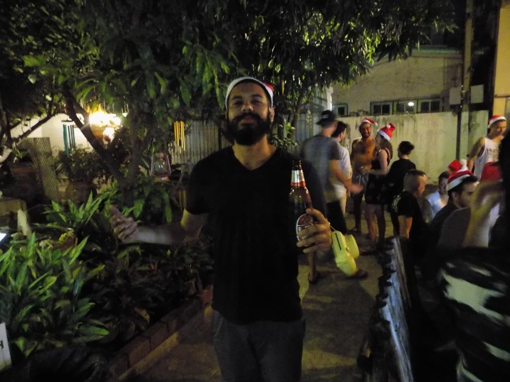 בנגקוק The Oasis Hostel (Adults Only) מראה חיצוני תמונה